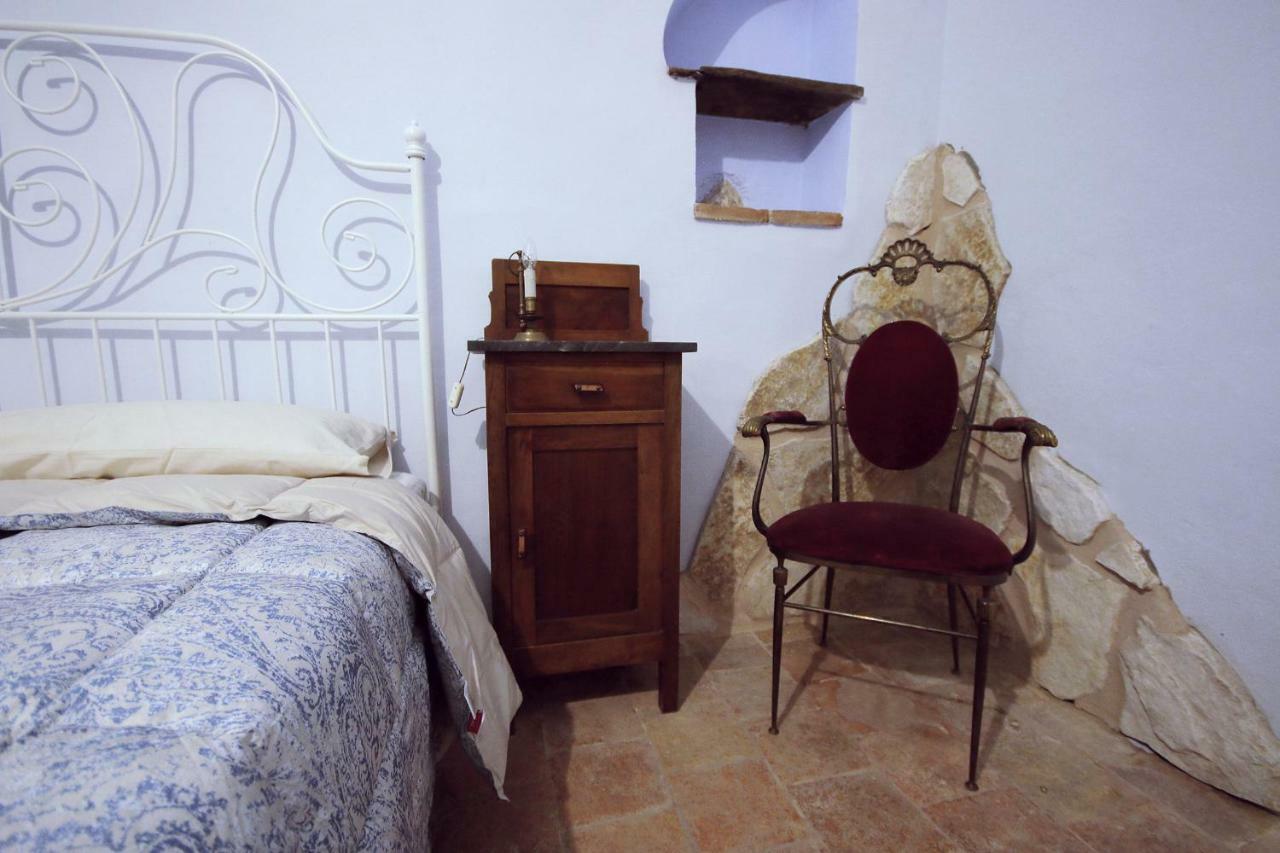 Al Casolare Ofena Exterior foto
